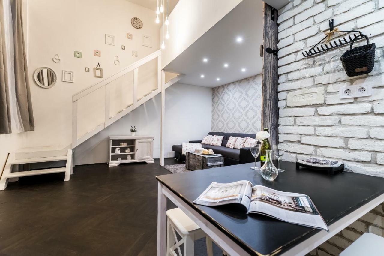 Bpr Vintage Garden Apartment With Terrace & Sauna Budapeszt Zewnętrze zdjęcie